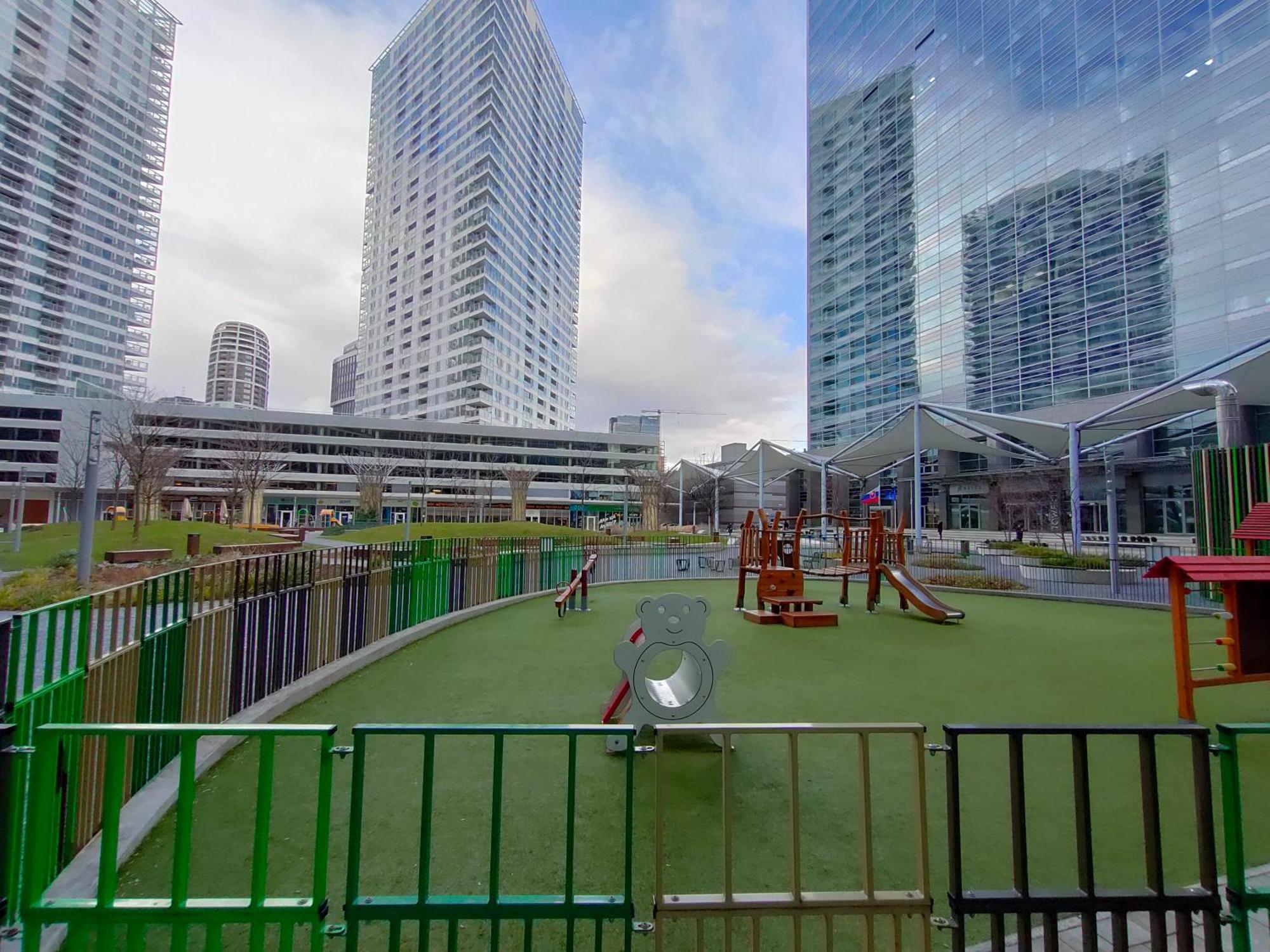 Sag Panorama Apartment 3 Rooms 19Th Floor Great View Free Parking 브라티슬라바 외부 사진