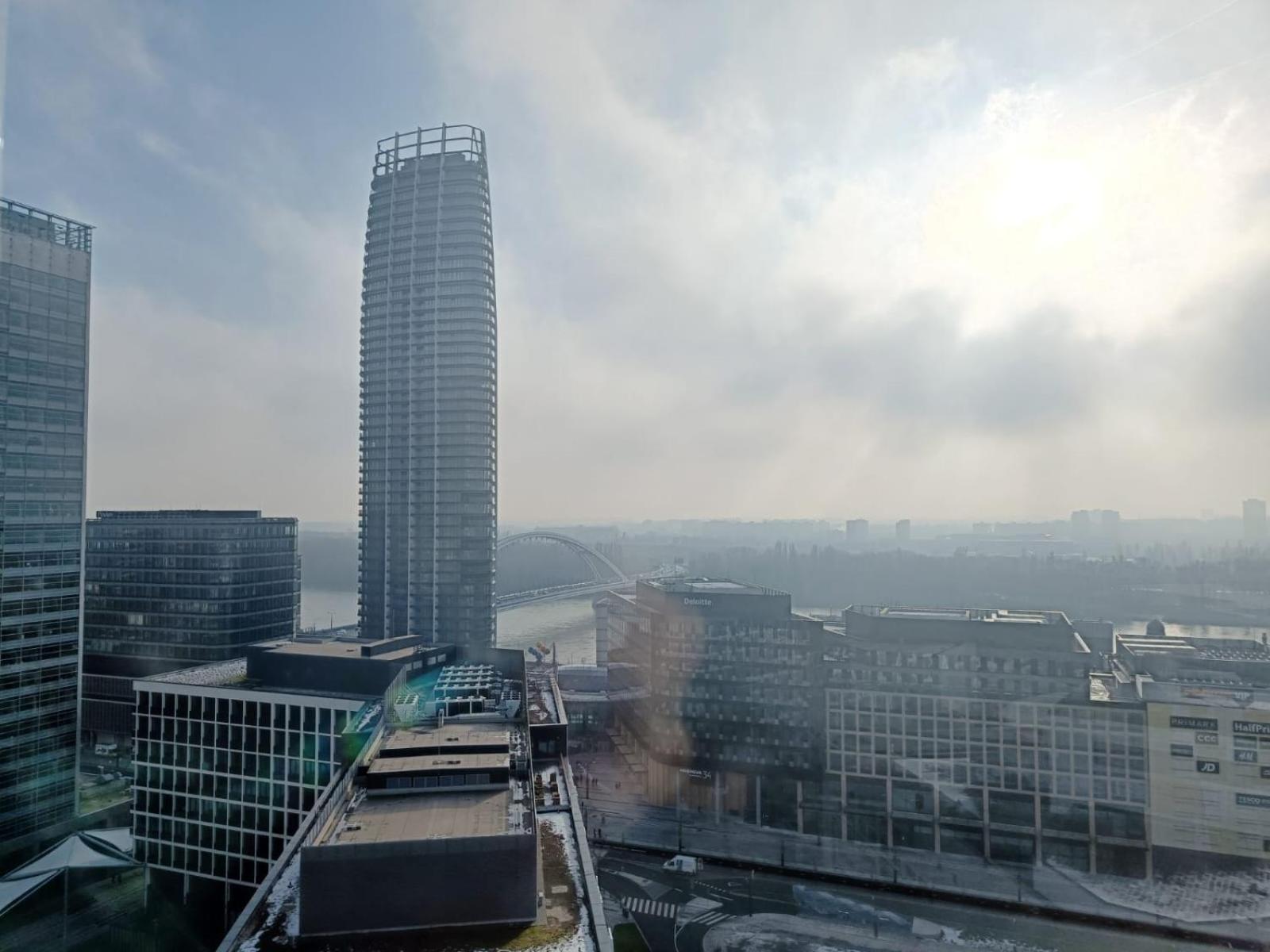 Sag Panorama Apartment 3 Rooms 19Th Floor Great View Free Parking 브라티슬라바 외부 사진
